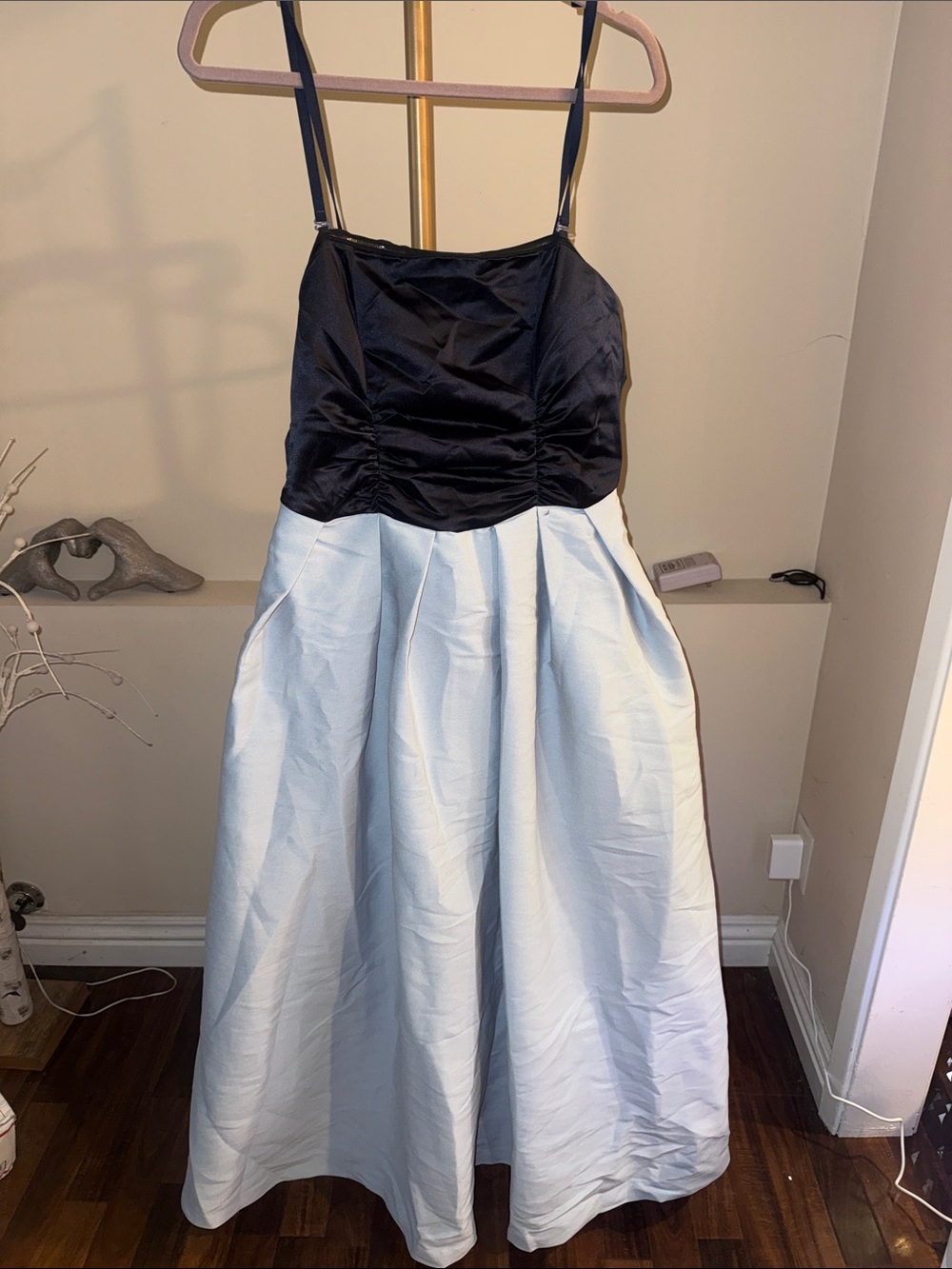 Two-Tone Black and Light Blue this under with lining 5/0125